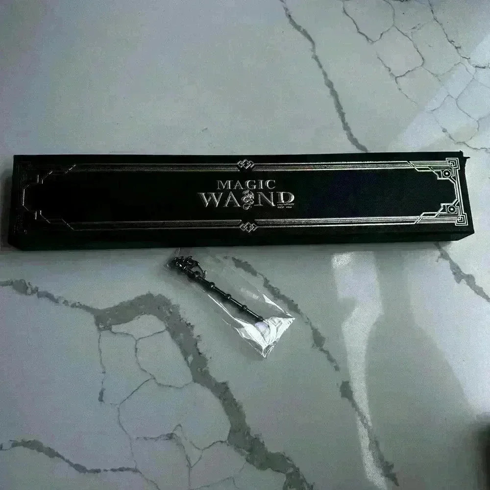 Magic Wand - Picture 5 of 10